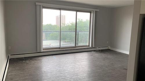 326 Hunter Street E|Unit #703, Hamilton, ON - Indoor Photo Showing Other Room