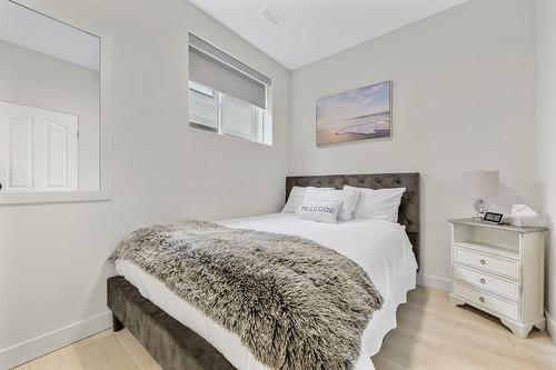 3567 Royal Gala Drive, West Kelowna, BC - Indoor Photo Showing Bedroom