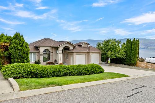 3567 Royal Gala Drive, West Kelowna, BC - Outdoor