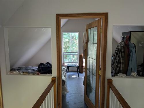 1574 Ireland Road, Seymour Arm, BC - Indoor Photo Showing Other Room