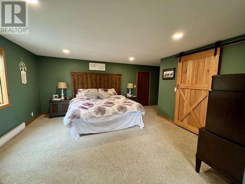 7220 Summit Road, Canim Lake, BC - Indoor Photo Showing Bedroom