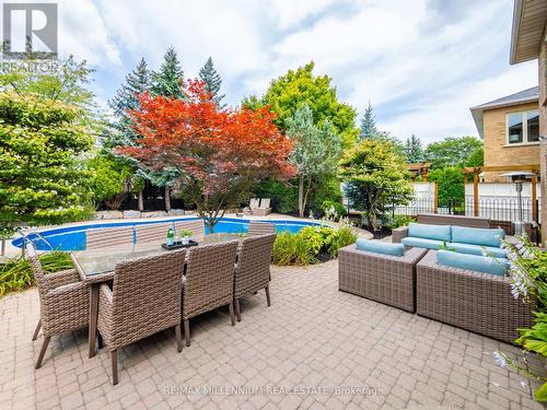 1050 Masters Green, Oakville (Glen Abbey), ON - Outdoor With In Ground Pool With Deck Patio Veranda With Backyard