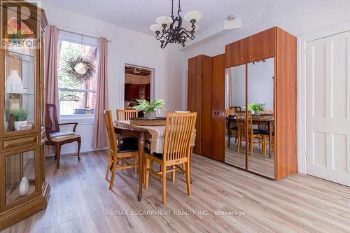 128 East Avenue N, Hamilton (Landsdale), ON - Indoor Photo Showing Dining Room