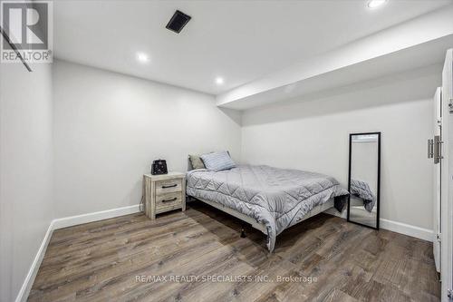 795 Quebec Street, Midland, ON - Indoor Photo Showing Bedroom