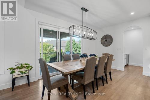 18 Four Mile Creek Road, Niagara-On-The-Lake, ON - Indoor Photo Showing Dining Room