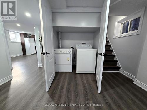 14 Charles Street, Brampton (Queen Street Corridor), ON - Indoor Photo Showing Laundry Room