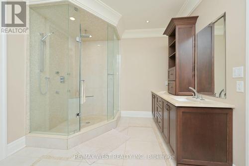 16 Hilltop Drive, Caledon (Caledon East), ON - Indoor Photo Showing Bathroom