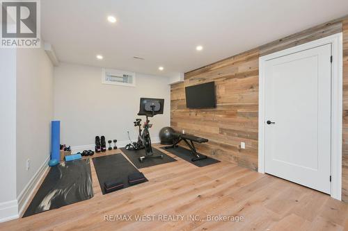 16 Hilltop Drive, Caledon, ON - Indoor Photo Showing Gym Room