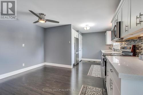 26 Miller Park Avenue, Bradford West Gwillimbury, ON - Indoor Photo Showing Kitchen