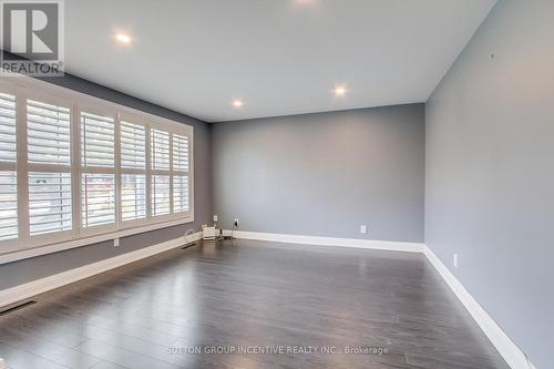 26 Miller Park Avenue, Bradford West Gwillimbury, ON - Indoor Photo Showing Other Room