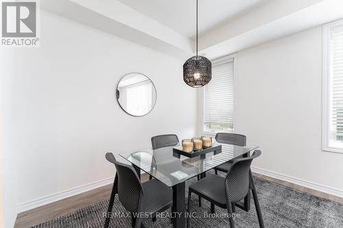 14 - 95 Eastwood Park Gardens, Toronto (Long Branch), ON - Indoor Photo Showing Dining Room