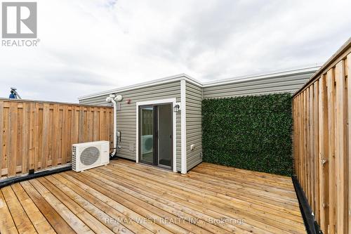 14 - 95 Eastwood Park Gardens, Toronto (Long Branch), ON - Outdoor With Exterior