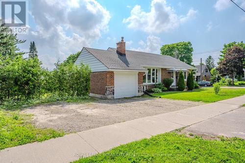 208 Delhi Street, Guelph (Waverley), ON - Outdoor