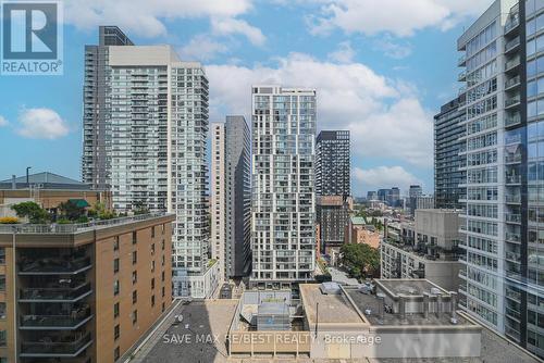 1903 - 82 Dalhousie Street, Toronto (Church-Yonge Corridor), ON - Outdoor With Facade