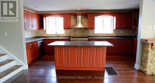 849 Inverhouse Drive, Mississauga (Clarkson), ON - Indoor Photo Showing Kitchen