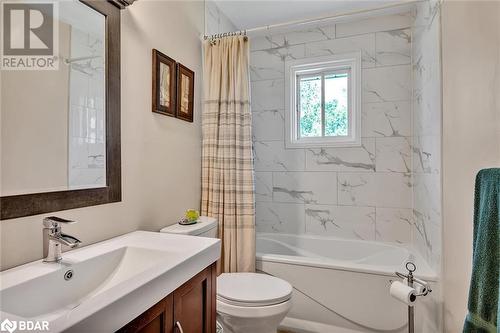 506 Cedar Glen Road, Dunsford, ON - Indoor Photo Showing Bathroom