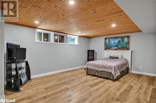 506 Cedar Glen Road, Dunsford, ON - Indoor Photo Showing Bedroom