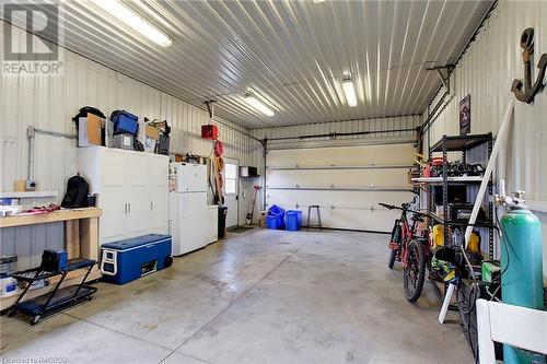 8 William Street N, Ripley, ON - Indoor Photo Showing Garage