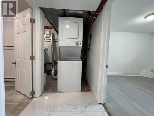 Bsmt - 1386 Simcoe Street S, Oshawa (Lakeview), ON - Indoor Photo Showing Laundry Room