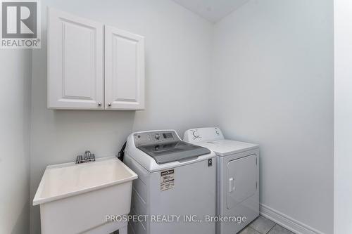 15 Lyle Way, Brampton (Credit Valley), ON - Indoor Photo Showing Laundry Room