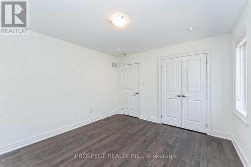 15 Lyle Way, Brampton (Credit Valley), ON - Indoor Photo Showing Other Room