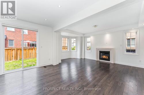 15 Lyle Way, Brampton (Credit Valley), ON - Indoor Photo Showing Living Room With Fireplace