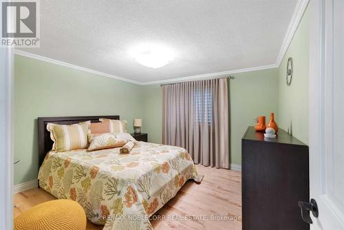 2471 Leonard Street, Innisfil, ON - Indoor Photo Showing Bedroom