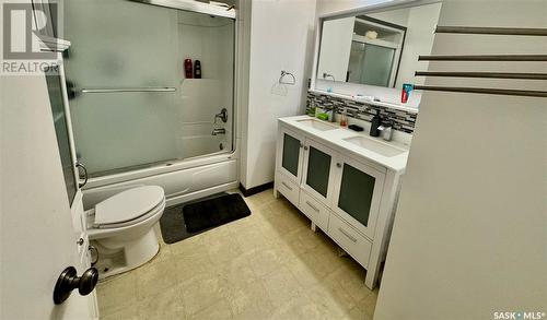 45 Dalewood Crescent, Yorkton, SK - Indoor Photo Showing Bathroom