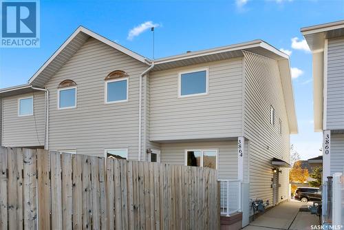 3864 7Th Avenue E, Regina, SK - Outdoor With Exterior