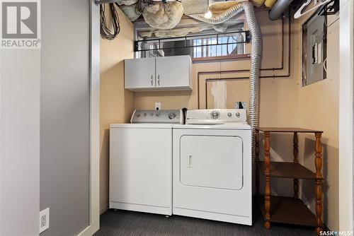 3864 7Th Avenue E, Regina, SK - Indoor Photo Showing Laundry Room