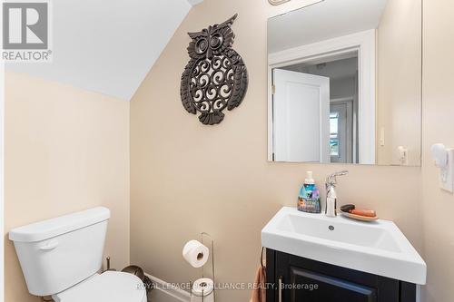 45 Diver Belt Drive, Prince Edward County (Picton), ON - Indoor Photo Showing Bathroom