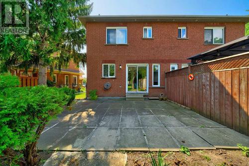 32 Pressed Brick Drive, Brampton, ON - Outdoor With Exterior