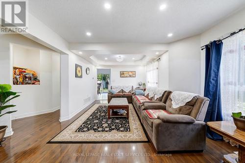 32 Pressed Brick Drive, Brampton (Brampton North), ON - Indoor Photo Showing Other Room