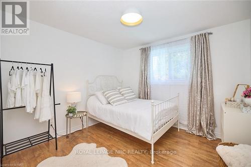 23 Andrea Drive, St. Catharines, ON - Indoor Photo Showing Bedroom