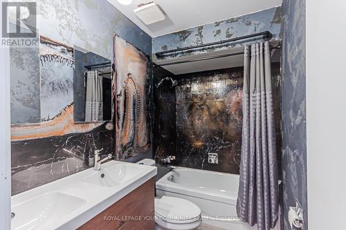 3 Festival Drive, Toronto (Westminster-Branson), ON - Indoor Photo Showing Bathroom