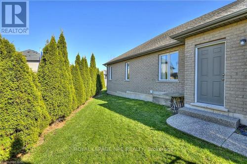 98 Cardinal Crescent, Welland, ON - Outdoor With Exterior