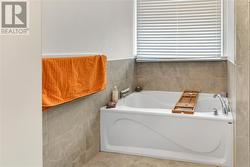 En Suite - 