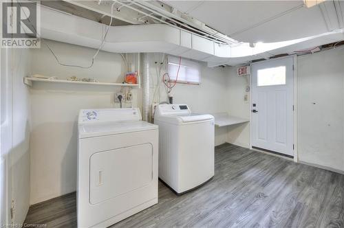 23 James Street, Waterloo, ON - Indoor Photo Showing Laundry Room