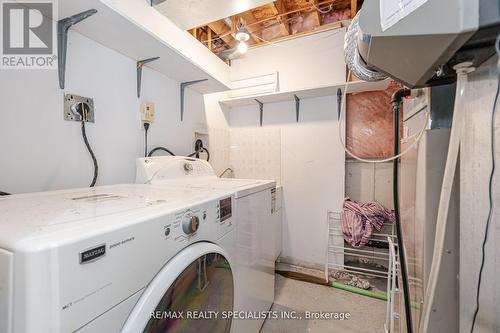 61 Seaside Circle, Brampton (Sandringham-Wellington), ON - Indoor Photo Showing Laundry Room