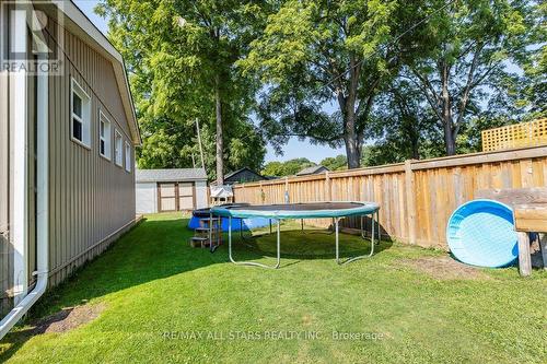 286 Rayners Drive, Georgina, ON - Outdoor With Backyard