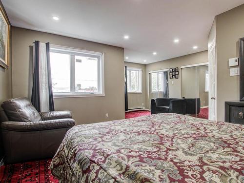 Chambre Ã  coucher principale - 1491 Rue Gustave-Désourdy, Longueuil (Saint-Hubert), QC - Indoor Photo Showing Bedroom