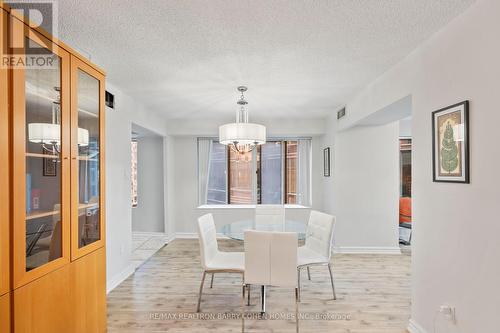 903 - 33 University Avenue, Toronto, ON - Indoor Photo Showing Dining Room