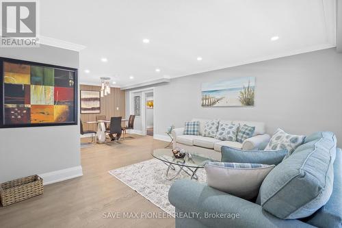 3780 Wyewood Road, Mississauga (Malton), ON - Indoor Photo Showing Living Room