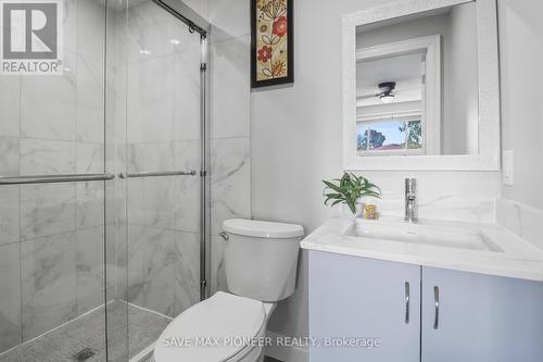 3780 Wyewood Road, Mississauga (Malton), ON - Indoor Photo Showing Bathroom