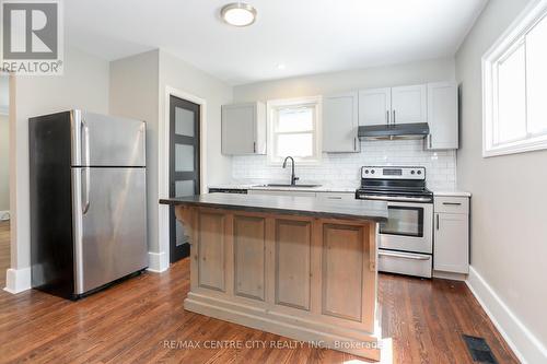 45 Hemlock Street, St. Thomas, ON - Indoor Photo Showing Kitchen