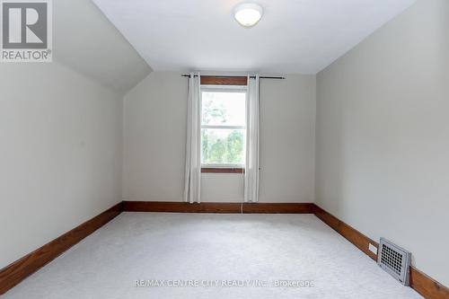 45 Hemlock Street, St. Thomas, ON - Indoor Photo Showing Other Room