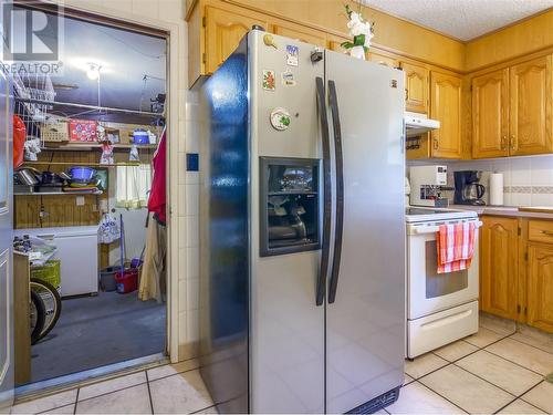 168 Braelyn Crescent, Penticton, BC - Indoor Photo Showing Kitchen