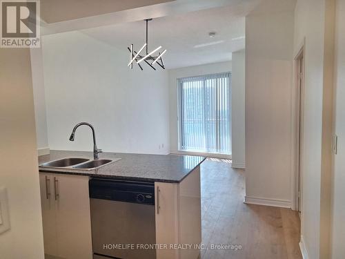 1009 - 18 Holmes Avenue, Toronto (Willowdale East), ON - Indoor