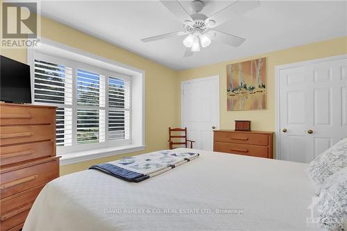 4537 Kingfish Bay Road N, Rideau Lakes, ON - Indoor Photo Showing Bedroom