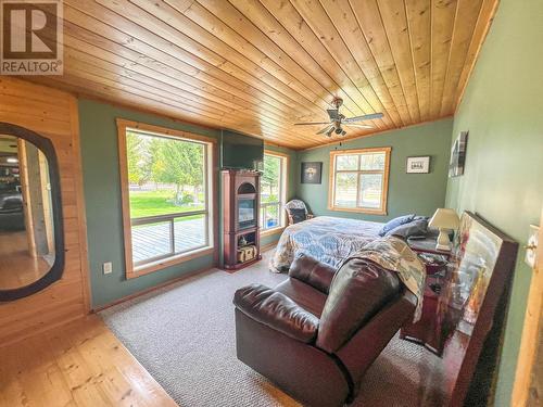 2173 Tomkinson Rd, Merritt, BC - Indoor Photo Showing Bedroom